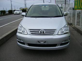 2005 Toyota Ipsum Pictures