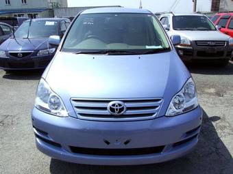 2005 Toyota Ipsum Pictures