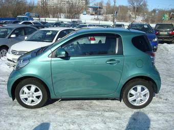 2008 Toyota iQ Photos