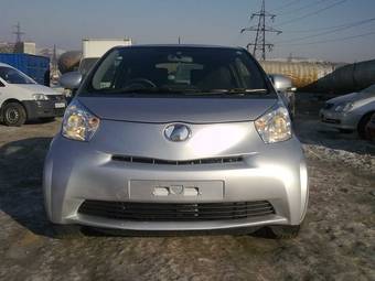 2009 Toyota iQ Photos