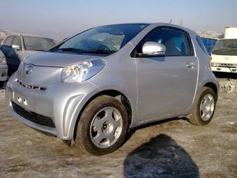 2009 Toyota iQ Pictures