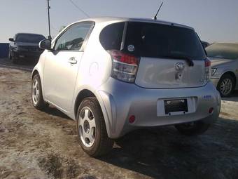 2009 Toyota iQ Wallpapers