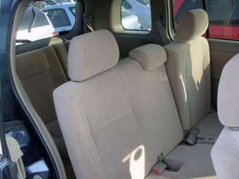 2004 Toyota Isis For Sale