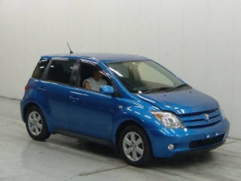 2002 Toyota ist