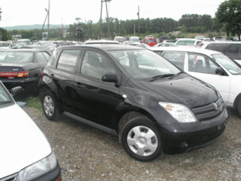 2002 Toyota ist