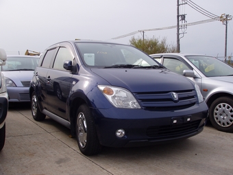 2002 Toyota ist