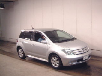 2002 Toyota ist