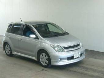 2002 Toyota ist