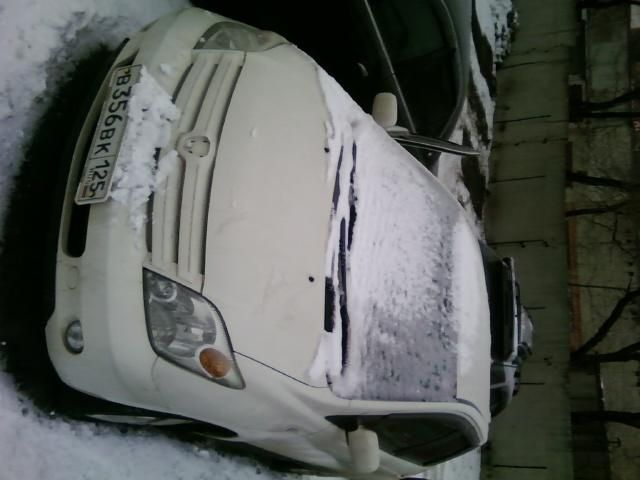 2002 Toyota ist