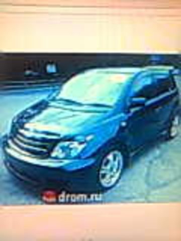 2002 Toyota ist