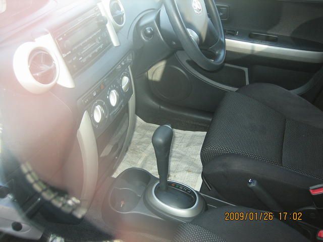 2002 Toyota ist