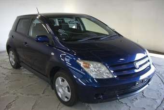 2002 Toyota ist