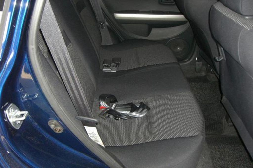 2002 Toyota ist