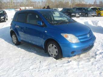 2002 Toyota ist