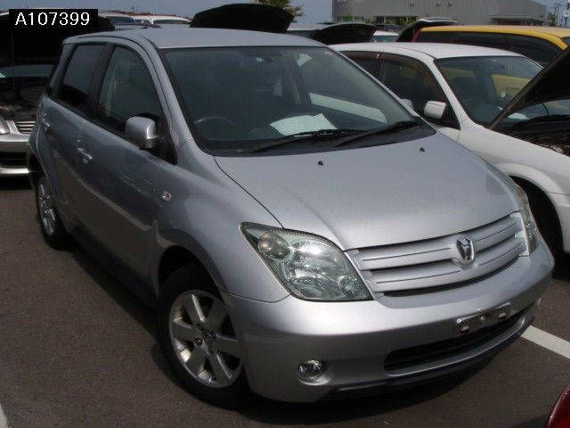 2002 Toyota ist