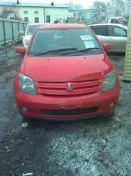 2002 Toyota ist