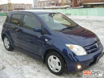 2002 Toyota ist