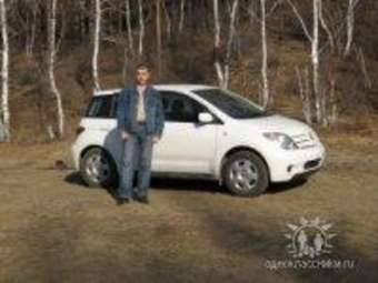 2002 Toyota ist