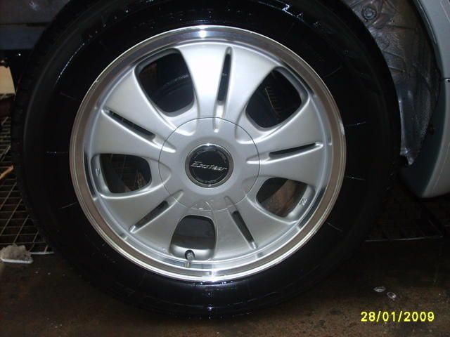 2002 Toyota ist