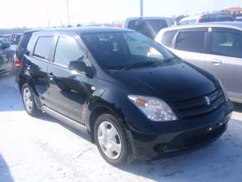 2002 Toyota ist