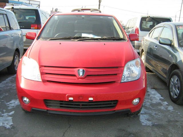 2002 Toyota ist