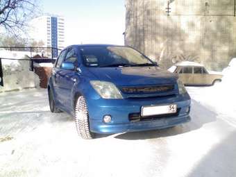 2002 Toyota ist