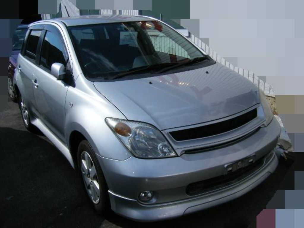 2002 Toyota ist