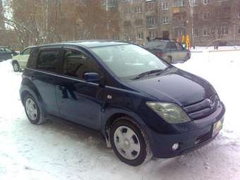 2002 Toyota ist