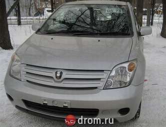 2002 Toyota ist