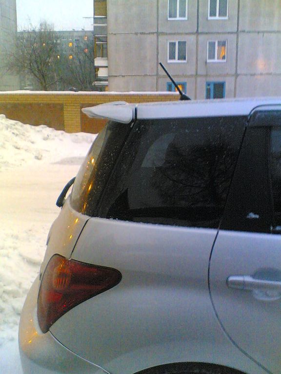 2002 Toyota ist