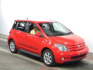 2002 Toyota ist Pictures