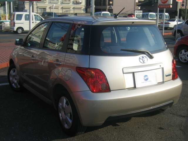 2002 Toyota ist For Sale