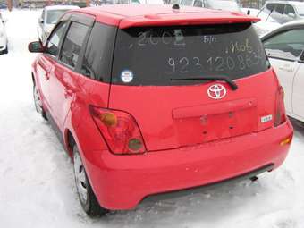 2002 Toyota ist Pictures