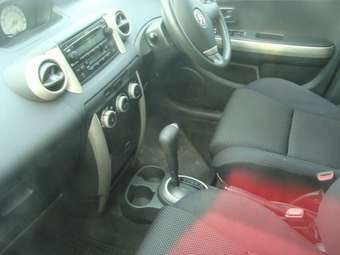 2002 Toyota ist Wallpapers