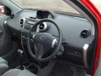 2002 Toyota ist For Sale