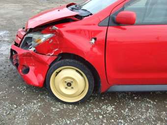 2002 Toyota ist Pictures
