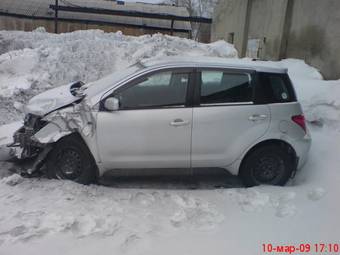 2002 Toyota ist Photos