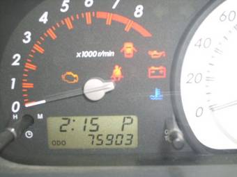 2002 Toyota ist Pictures