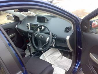 2002 Toyota ist Wallpapers