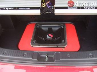 2002 Toyota ist Pictures