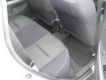2002 Toyota ist Photos