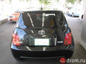 2002 Toyota ist Pictures