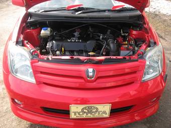 2002 Toyota ist Wallpapers