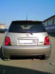 2002 Toyota ist Pictures