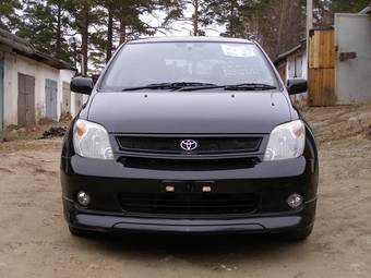2002 Toyota ist Wallpapers