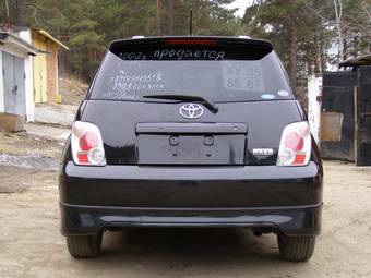 2002 Toyota ist Wallpapers