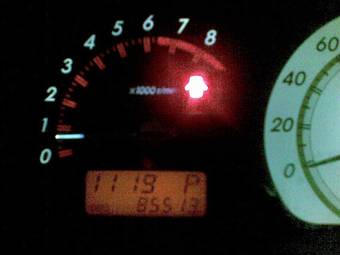 2002 Toyota ist Pics