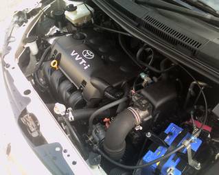 2002 Toyota ist Pictures