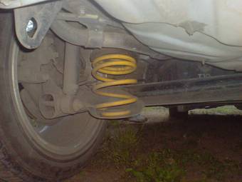 2002 Toyota ist Photos