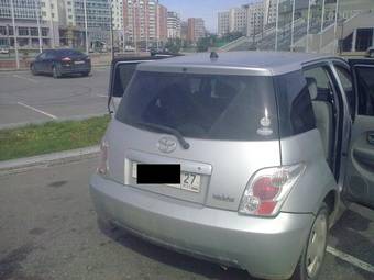 2002 Toyota ist Photos